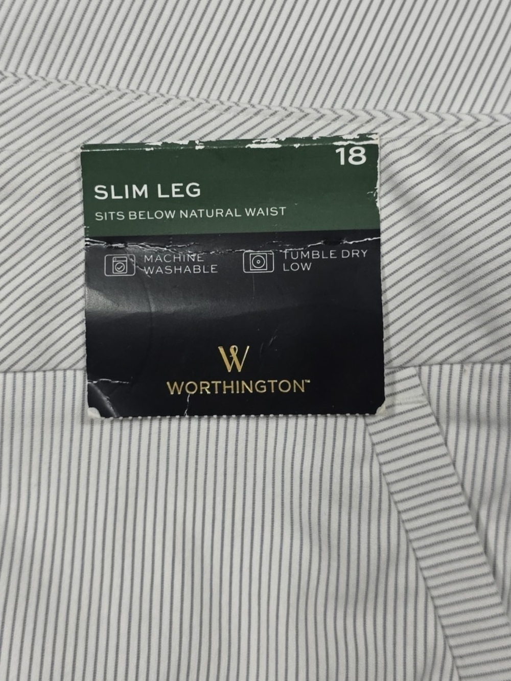 Worthington Slim Leg Pants | Size 18 | Gray White Pinstripe - Picture 6 of 6